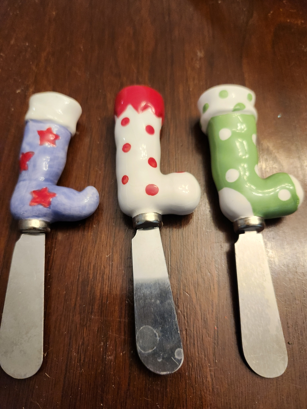 Source Unknown Ceramic Holiday Stocking Spreaders - Purple, White, Green